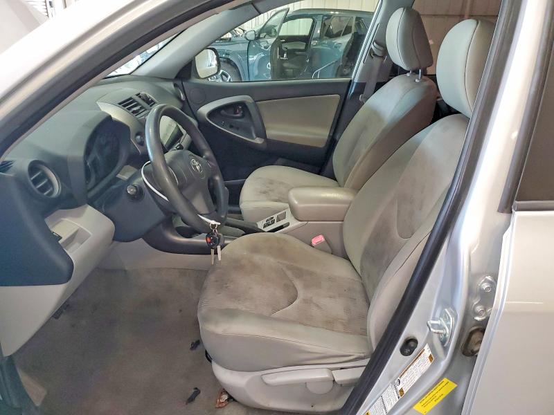 Photo 7 from auction – 2009 TOYOTA RAV4 with VIN JTMBF33V19D010719