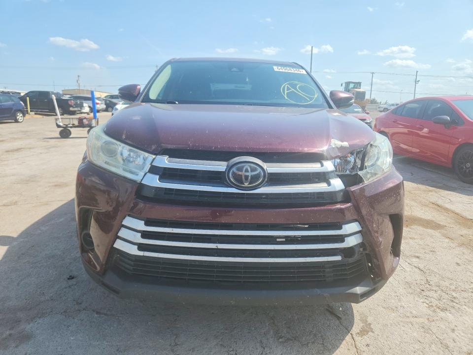 Снимка 5 от търг – 2018 TOYOTA HIGHLANDER с VIN 5TDZZRFH1JS251204