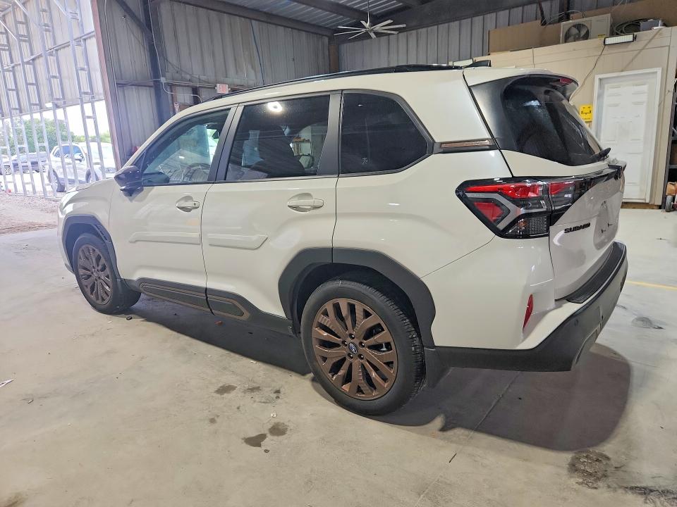Photo 2 from auction – 2025 SUBARU FORESTER with VIN JF2SLDHCXSH468846