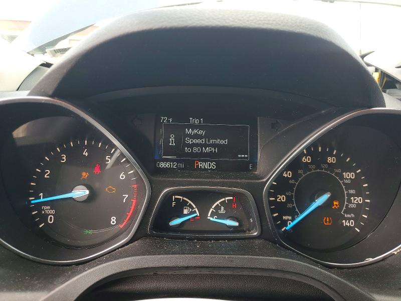 Photo 9 from auction – 2018 FORD ESCAPE with VIN 1FMCU0GD3JUC19888