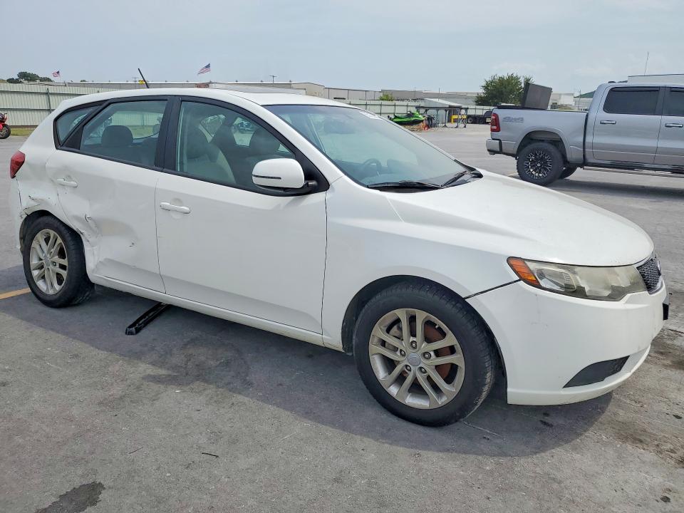 Photo 4 from auction – 2012 KIA FORTE with VIN KNAFU5A23C5504493