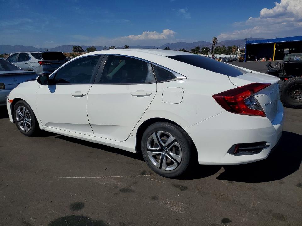 صورة رقم 2 من المزاد - 2016 HONDA CIVIC مع VIN 2HGFC2F50GH557112