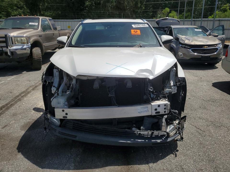 Photo 5 from auction – 2015 TOYOTA HIGHLANDER with VIN 5TDYKRFH9FS049766