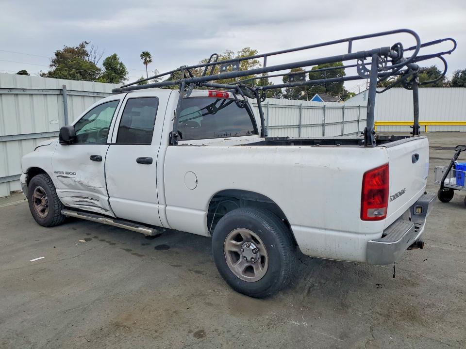 صورة رقم 2 من المزاد - 2004 DODGE RAM 1500 مع VIN 1D7HA18N04S722929
