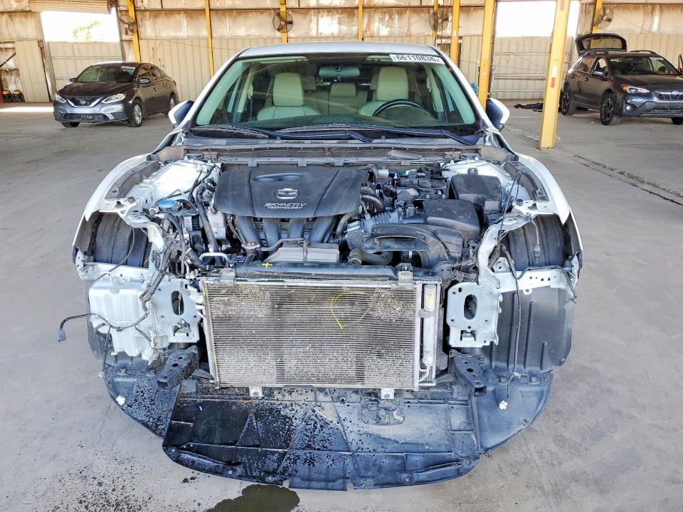 Foto 5 de la subasta – 2015 MAZDA 6 con VIN JM1GJ1V54F1218158