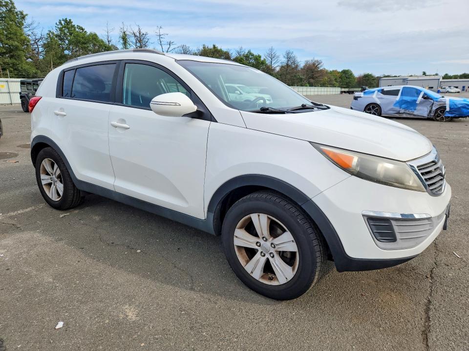 Photo 4 from auction – 2011 KIA SPORTAGE with VIN KNDPB3A20B7026151