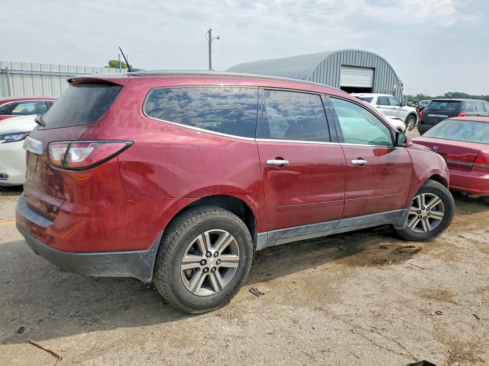 Photo 3 from auction – 2017 CHEVROLET TRAVERSE with VIN 1GNKVGKD6HJ312176