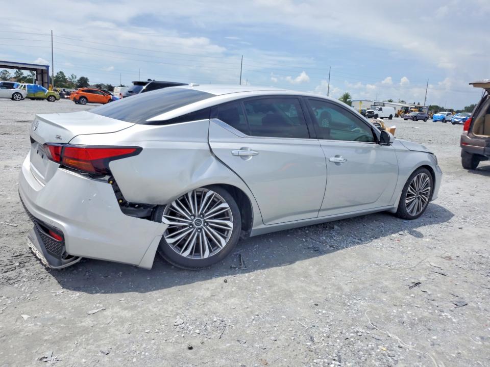Photo 3 from auction – 2024 NISSAN ALTIMA with VIN 1N4BL4EVXRN333436