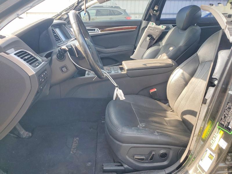 Photo 7 from auction – 2018 GENESIS G80 with VIN KMHGN4JE8JU227797