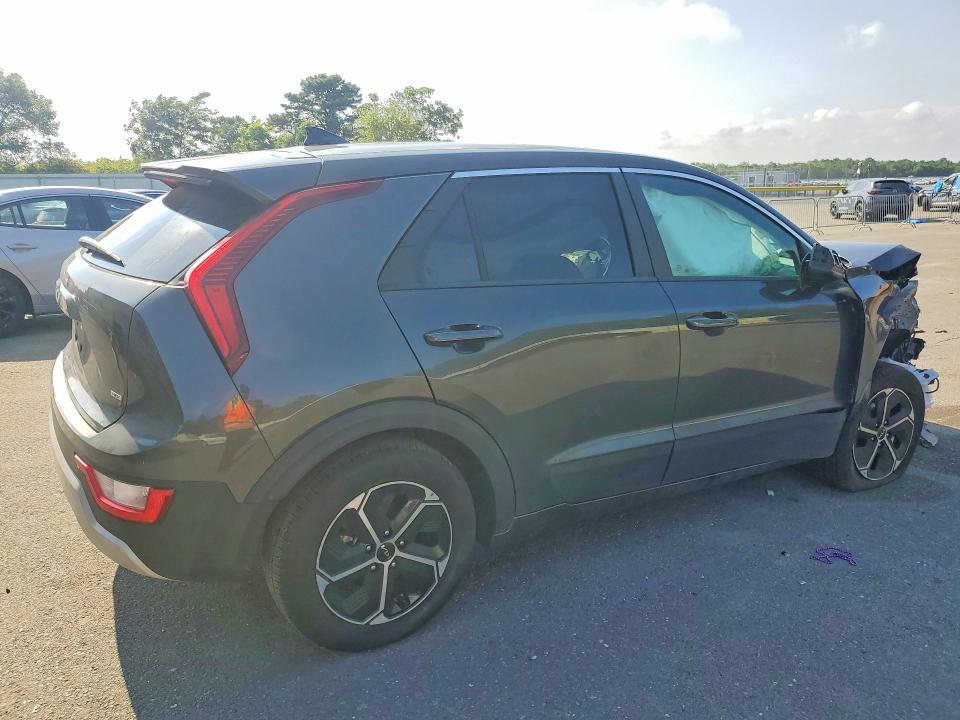 Photo 3 from auction – 2026 KIA NIRO with VIN KNDCP3LE6T5317693