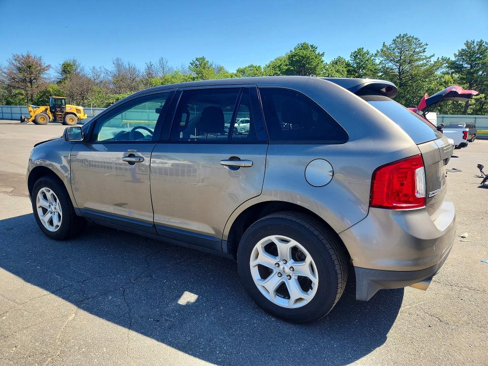 Photo 2 from auction – 2012 FORD EDGE with VIN 2FMDK4JC1CBA83058