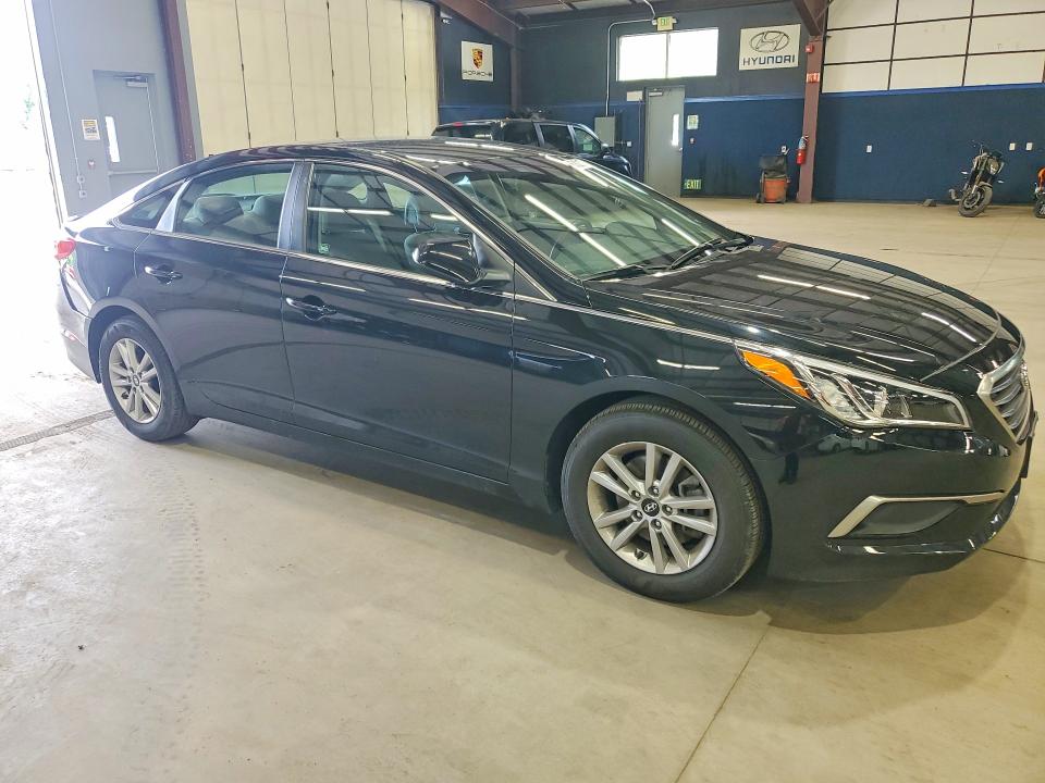 Photo 4 from auction – 2016 HYUNDAI SONATA with VIN 5NPE24AF9GH433369