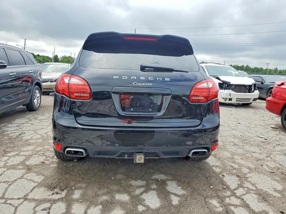 Photo 6 from auction – 2014 PORSCHE CAYENNE with VIN WP1AF2A21ELA39828