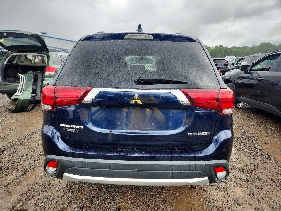 Photo 6 from auction – 2018 MITSUBISHI OUTLANDER with VIN JA4AZ3A3XJJ003031