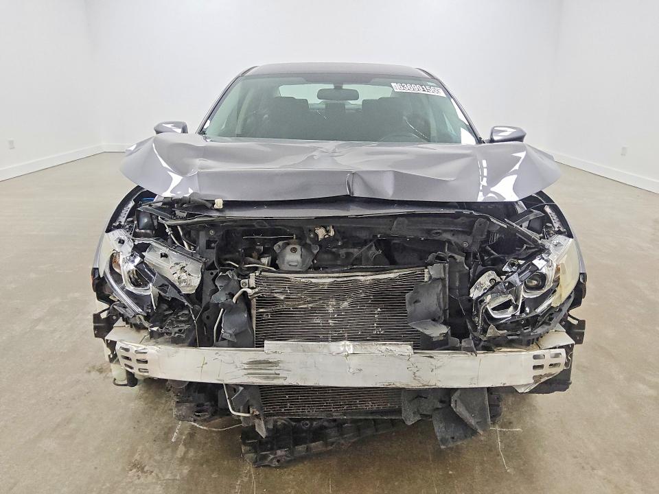 Photo 5 from auction – 2017 HONDA CIVIC with VIN 19XFC2F57HE057735