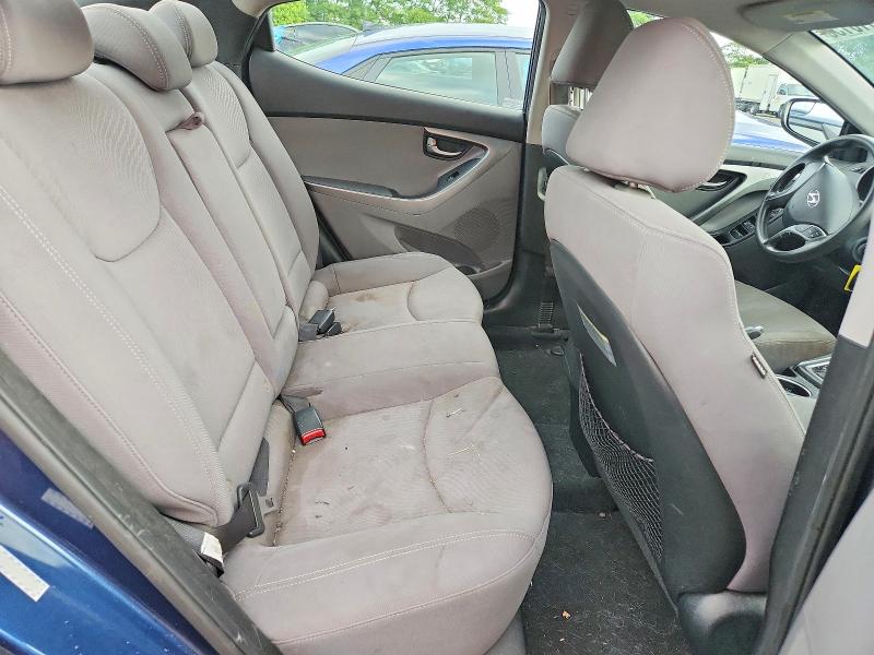 Photo 10 from auction – 2016 HYUNDAI ELANTRA with VIN KMHDH4AE2GU492718