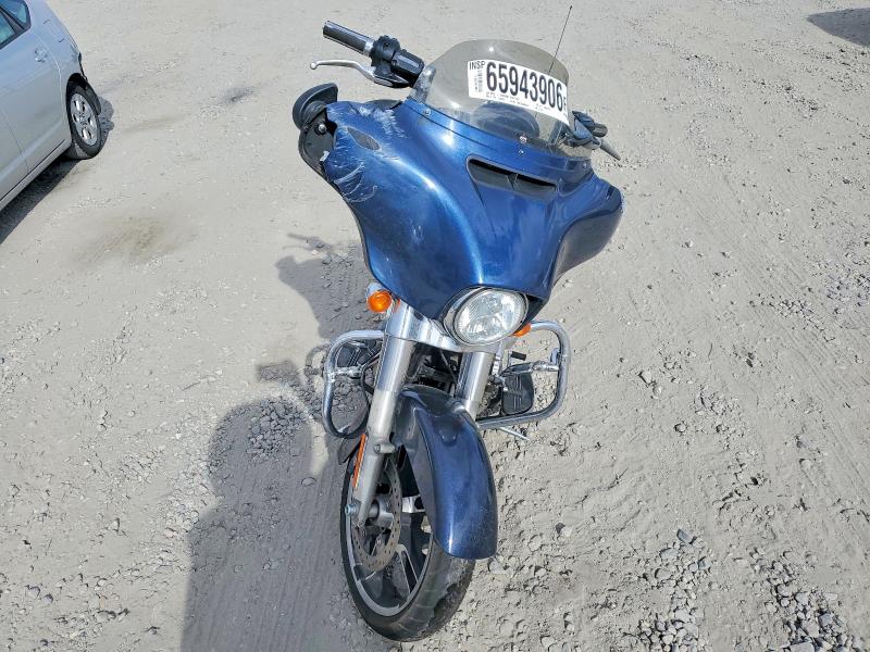 Photo 5 from auction – 2014 HARLEY-DAVIDSON FLHX with VIN 1HD1KBM17EB651391