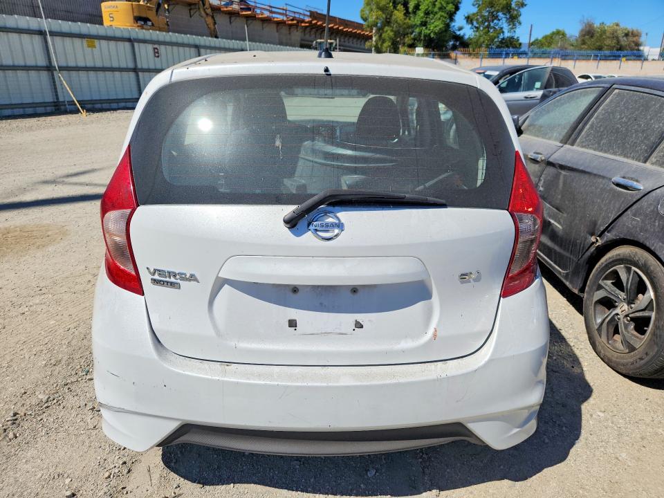 Zdjęcie 6 z aukcji – 2017 NISSAN VERSA NOTE z VIN 3N1CE2CP3HL373134