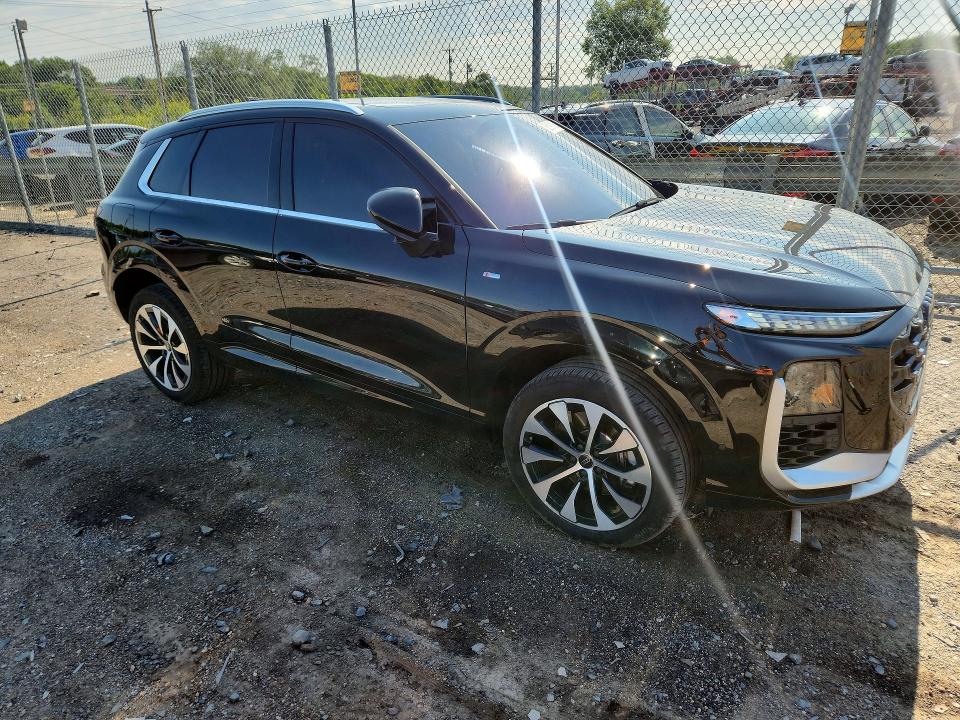Photo 4 from auction – 2026 AUDI Q3 with VIN WA1ABCFJ3T1028948