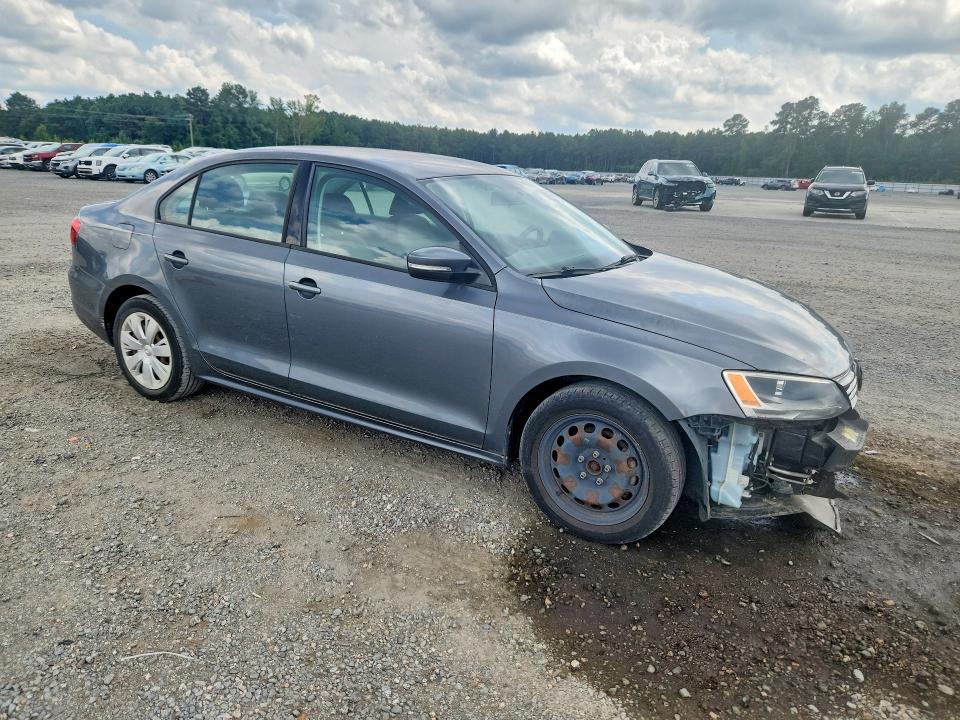 Photo 4 from auction – 2012 VOLKSWAGEN JETTA with VIN 3VWDX7AJ6CM397841