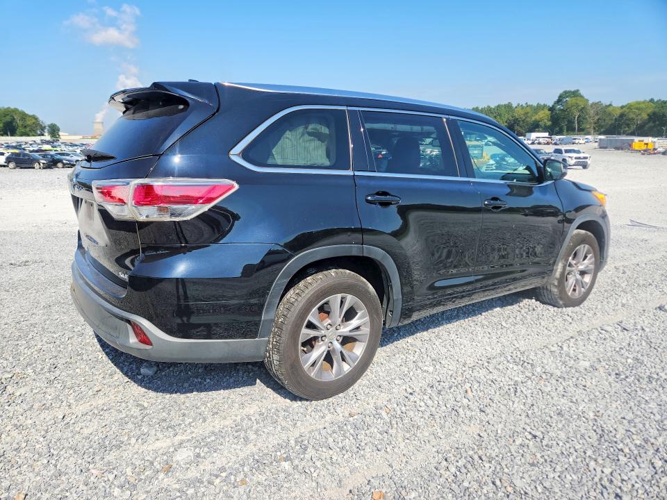 Photo 3 from auction – 2014 TOYOTA HIGHLANDER with VIN 5TDKKRFH7ES009867