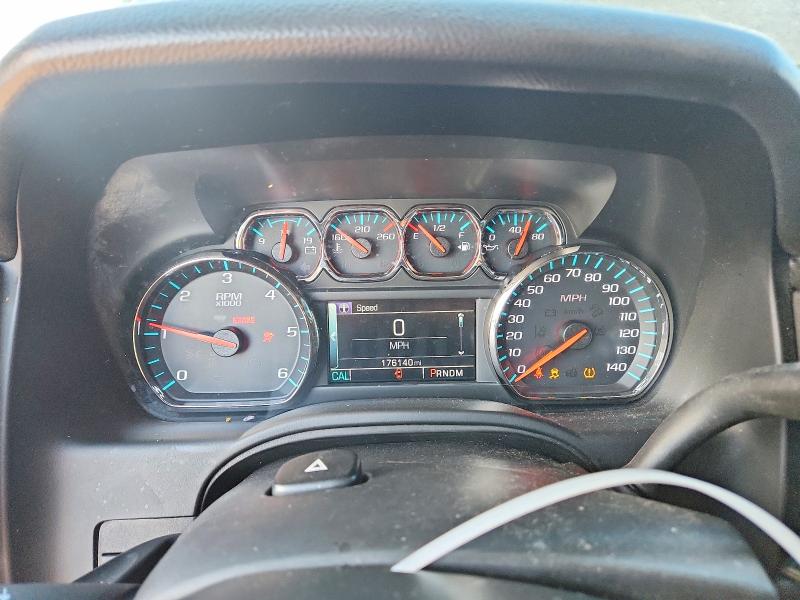 Photo 9 from auction – 2015 CHEVROLET TAHOE with VIN 1GNSKBKC2FR651017