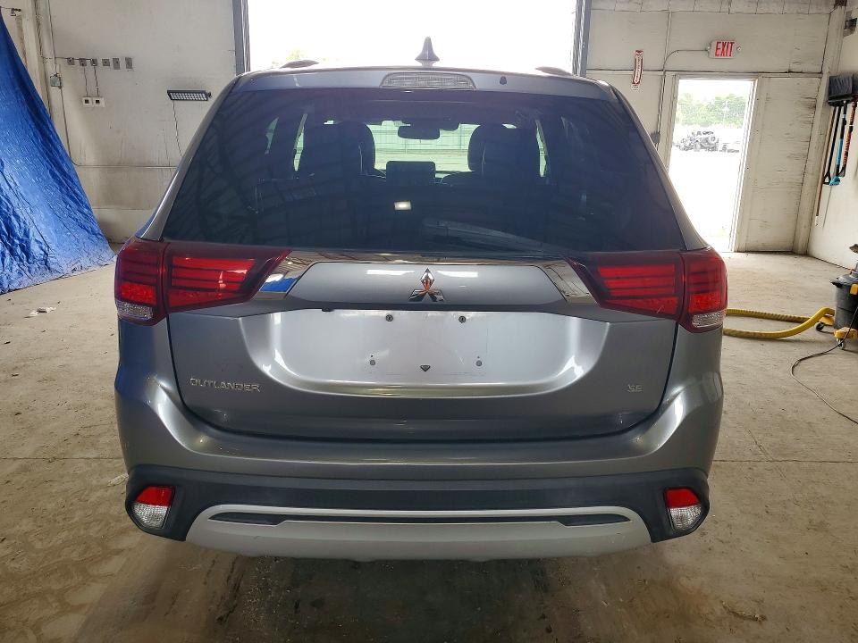 Photo 6 from auction – 2020 MITSUBISHI OUTLANDER with VIN JA4AD3A30LZ023971