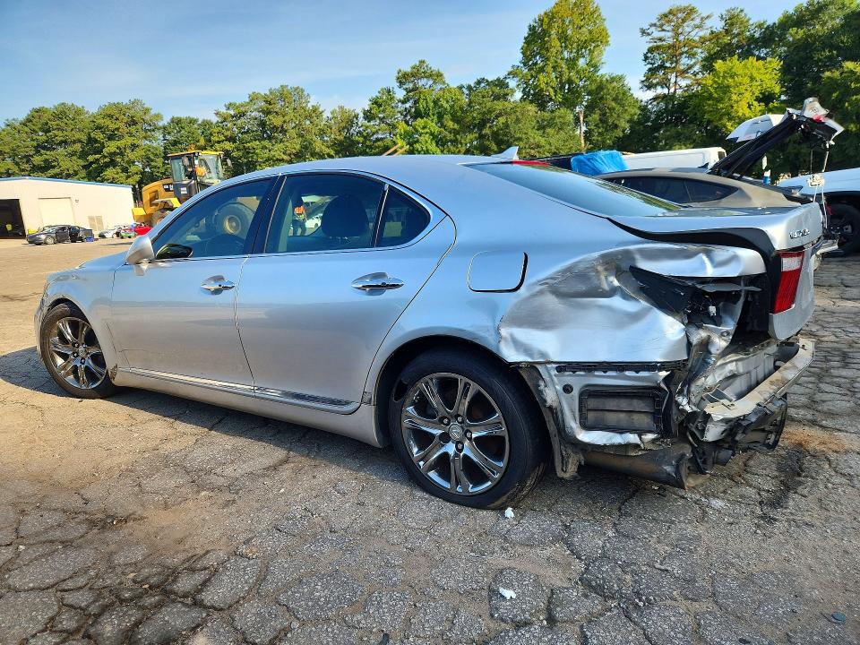 Photo 2 from auction – 2007 LEXUS LS with VIN JTHBL46FX75050631