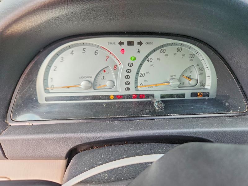 Photo 9 from auction – 2002 TOYOTA CAMRY with VIN 4T1BE32K12U553094
