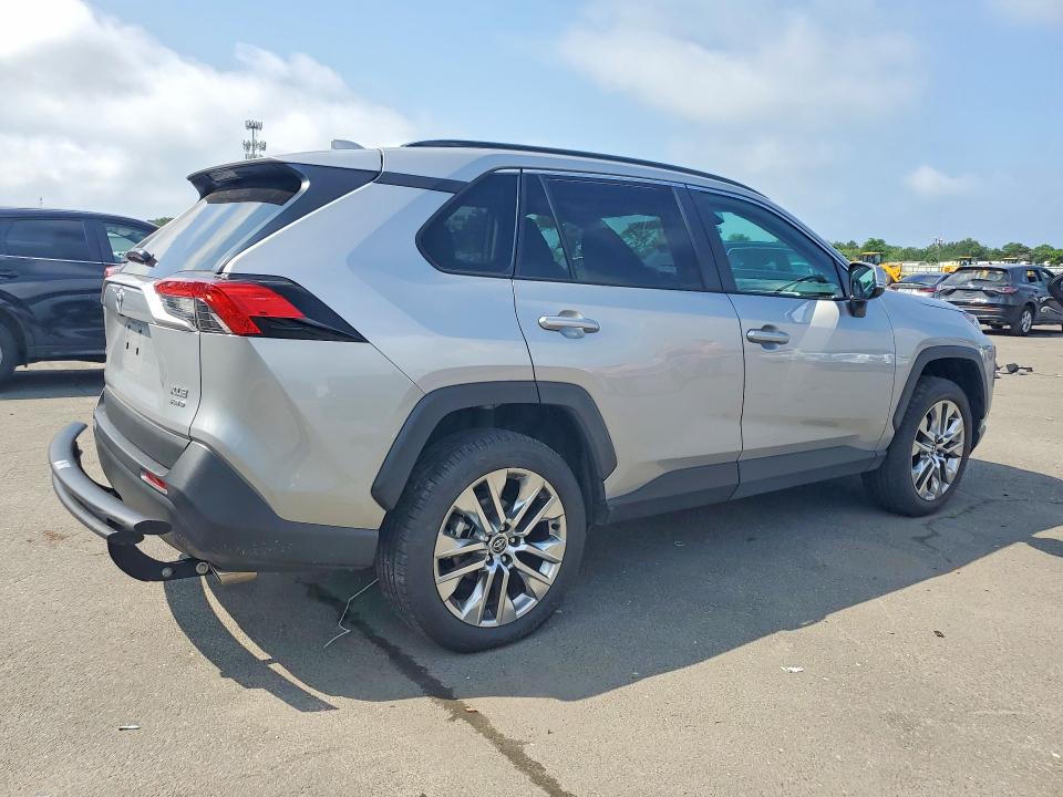 Photo 3 from auction – 2020 TOYOTA RAV4 with VIN 2T3A1RFV8LW115910