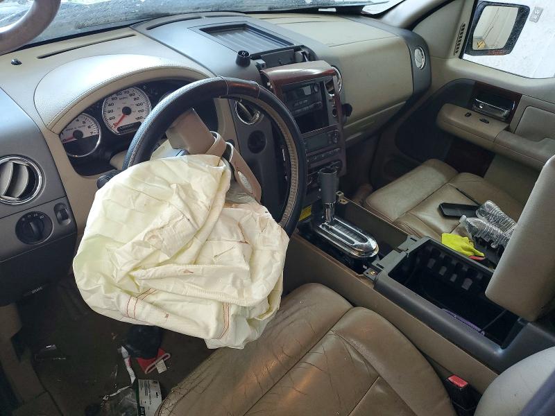 Photo 8 from auction – 2005 FORD F150 with VIN 1FTPW12515FA30270