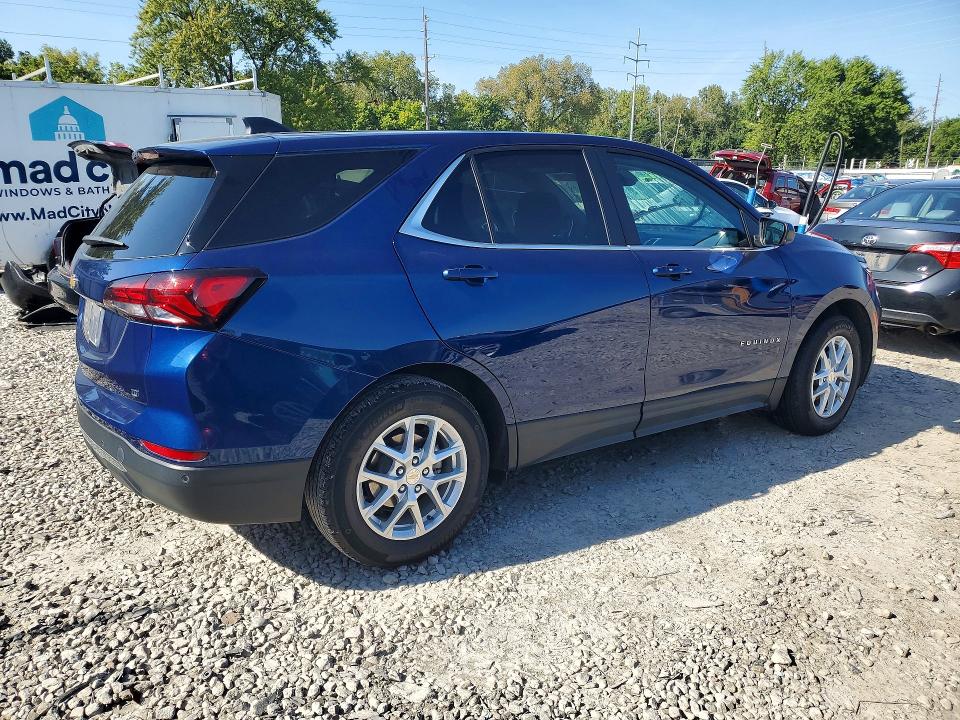 Photo 3 from auction – 2023 CHEVROLET EQUINOX with VIN 3GNAXKEG5PS149113