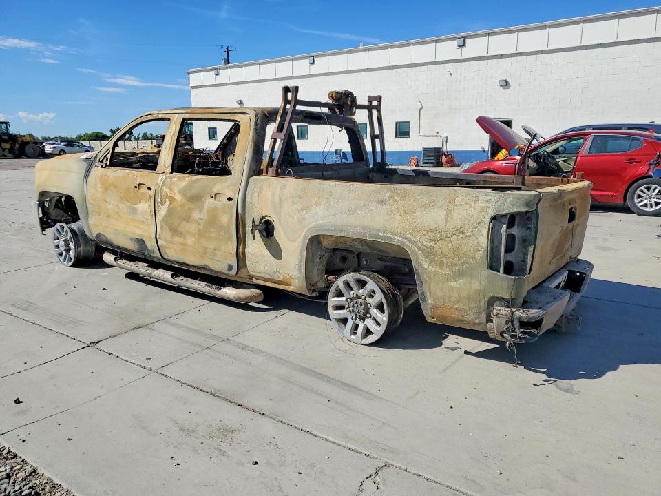 Photo 2 from auction – 2018 CHEVROLET SILVERADO with VIN 1GC1KVEG4JF127589
