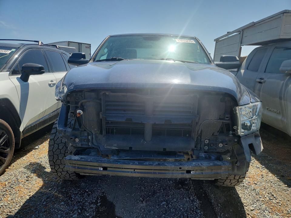 Photo 5 from auction – 2016 RAM 1500 with VIN 1C6RR6FT6GS209170