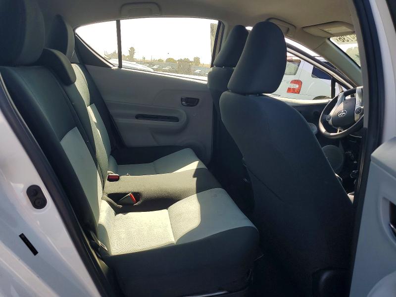 Photo 10 from auction – 2013 TOYOTA PRIUS C with VIN JTDKDTB35D1550879