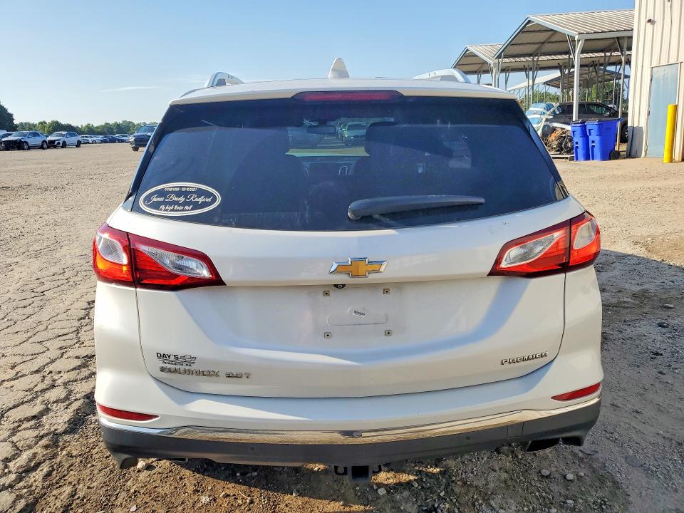 Photo 6 from auction – 2019 CHEVROLET EQUINOX with VIN 2GNAXPEX0K6283841
