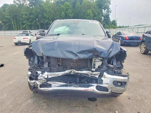 صورة رقم 5 من المزاد - 2020 RAM 1500 مع VIN 1C6RREFT1LN401857