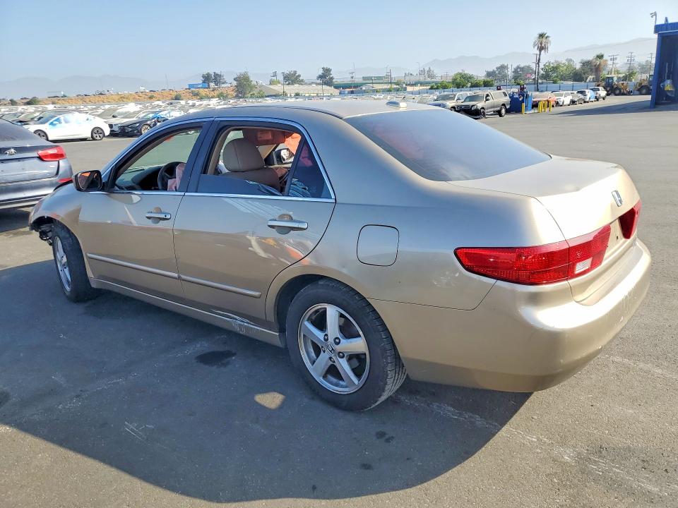 Photo 2 from auction – 2005 HONDA ACCORD with VIN 1HGCM56825A066032