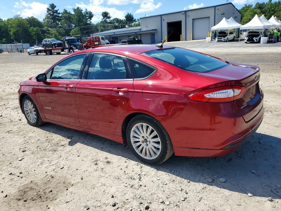 Photo 2 from auction – 2013 FORD FUSION with VIN 3FA6P0LUXDR175033