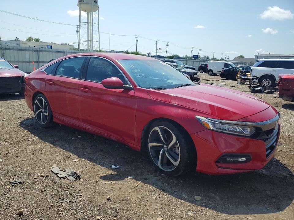 Photo 4 from auction – 2018 HONDA ACCORD with VIN 1HGCV1F37JA134183