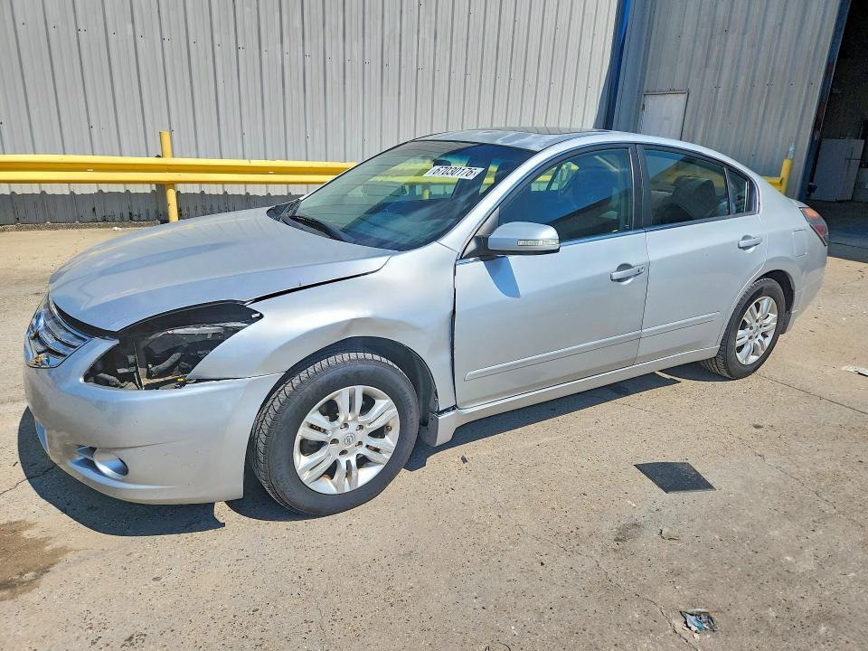 Zdjęcie 1 z aukcji – 2011 NISSAN ALTIMA z VIN 1N4AL2AP4BN415644
