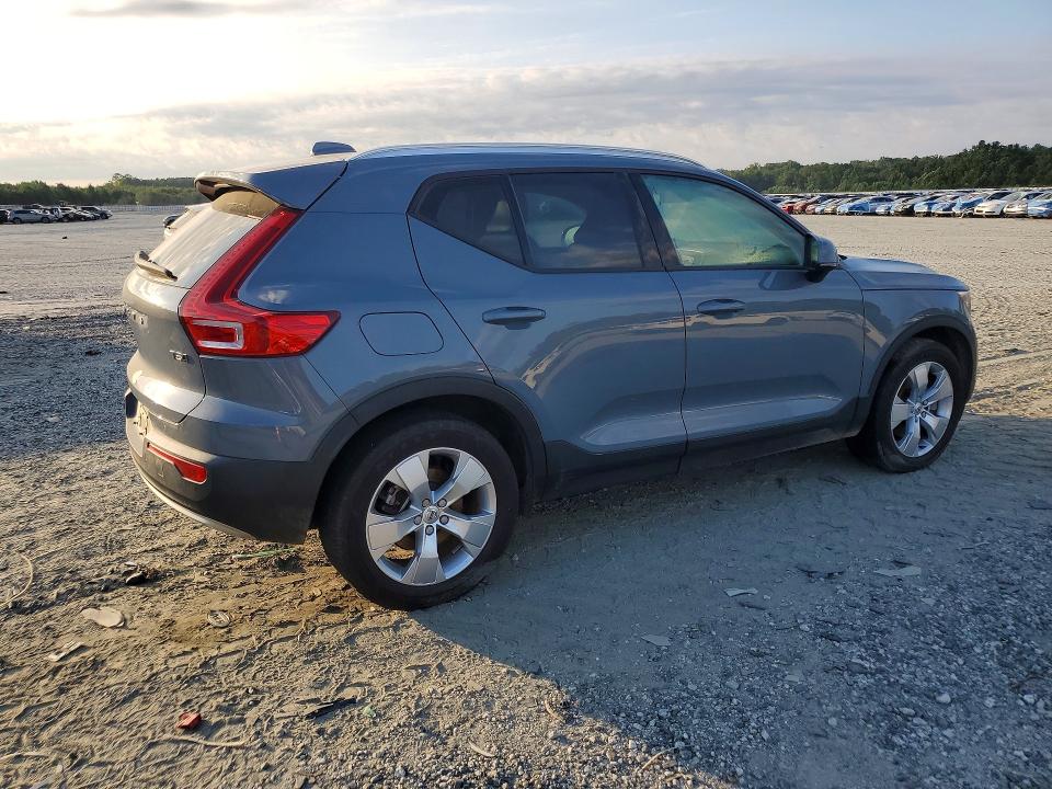 Photo 3 from auction – 2021 VOLVO XC40 with VIN YV4162UK9M2601196