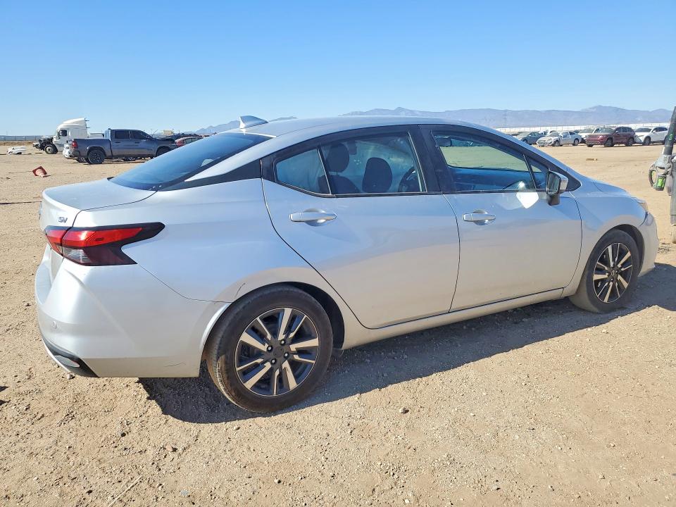 Photo 3 from auction – 2021 NISSAN VERSA with VIN 3N1CN8EV4ML878608