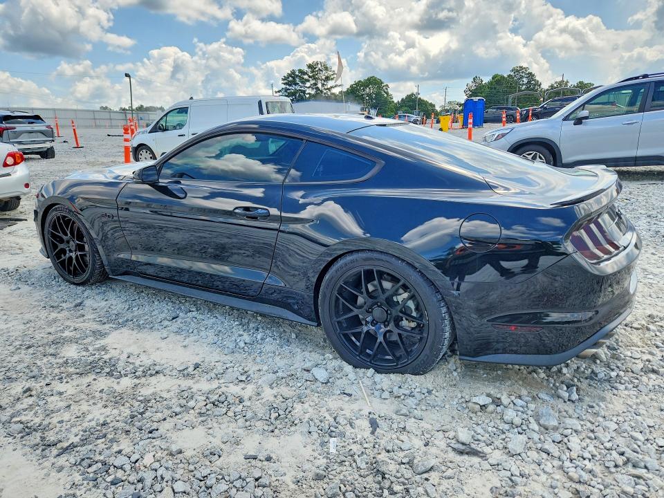 Photo 2 from auction – 2019 FORD MUSTANG with VIN 1FA6P8CF9K5130178