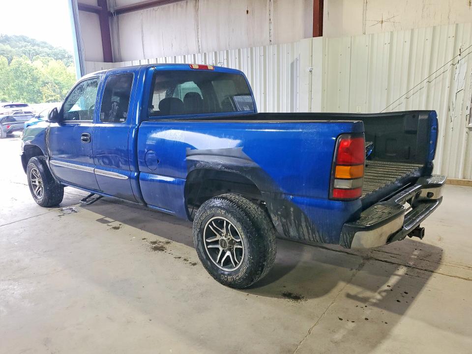 Photo 2 from auction – 2004 GMC NEW SIERRA with VIN 2GTEK19T741101632