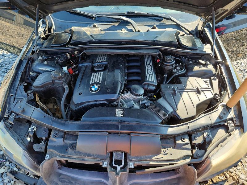 Photo 11 from auction – 2011 BMW 328 with VIN WBAPH7C53BE683189