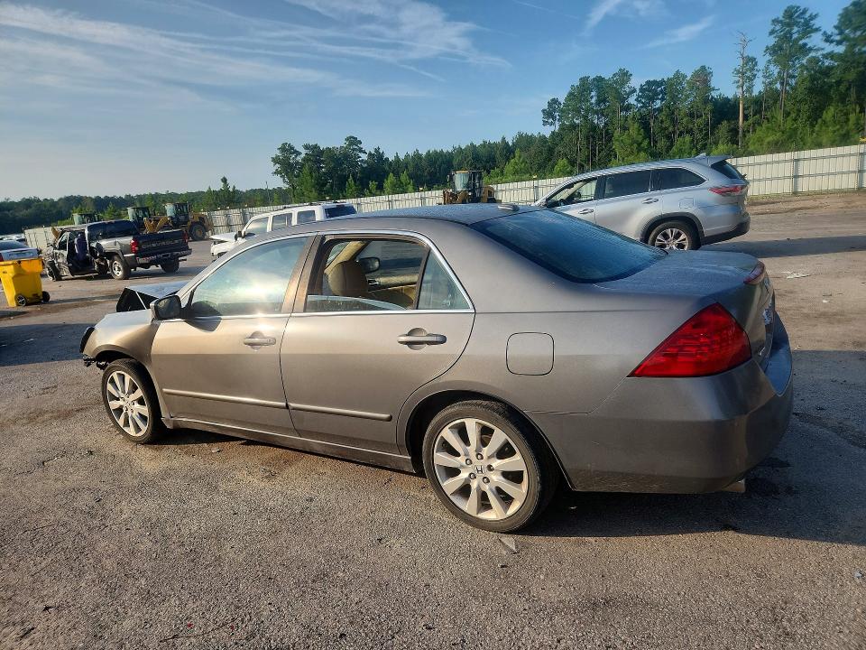 Photo 2 from auction – 2007 HONDA ACCORD with VIN 1HGCM66577A081558