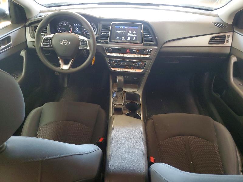 Photo 8 from auction – 2019 HYUNDAI SONATA with VIN 5NPE24AF5KH798396