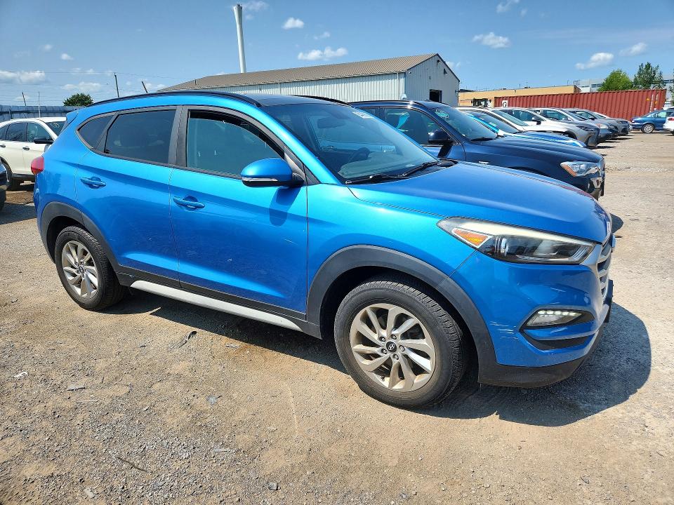 Photo 4 from auction – 2017 HYUNDAI TUCSON with VIN KM8J3CA4XHU497539