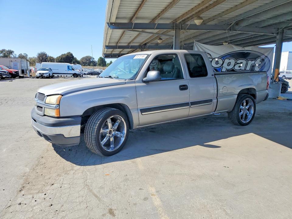 CHEVROLET SILVERADO 2005 with VIN 1GCEC19X35Z280065 - Photo from auction
